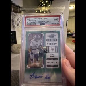 Lewis Cine Rookie Ticket Auto /30 PSA 9